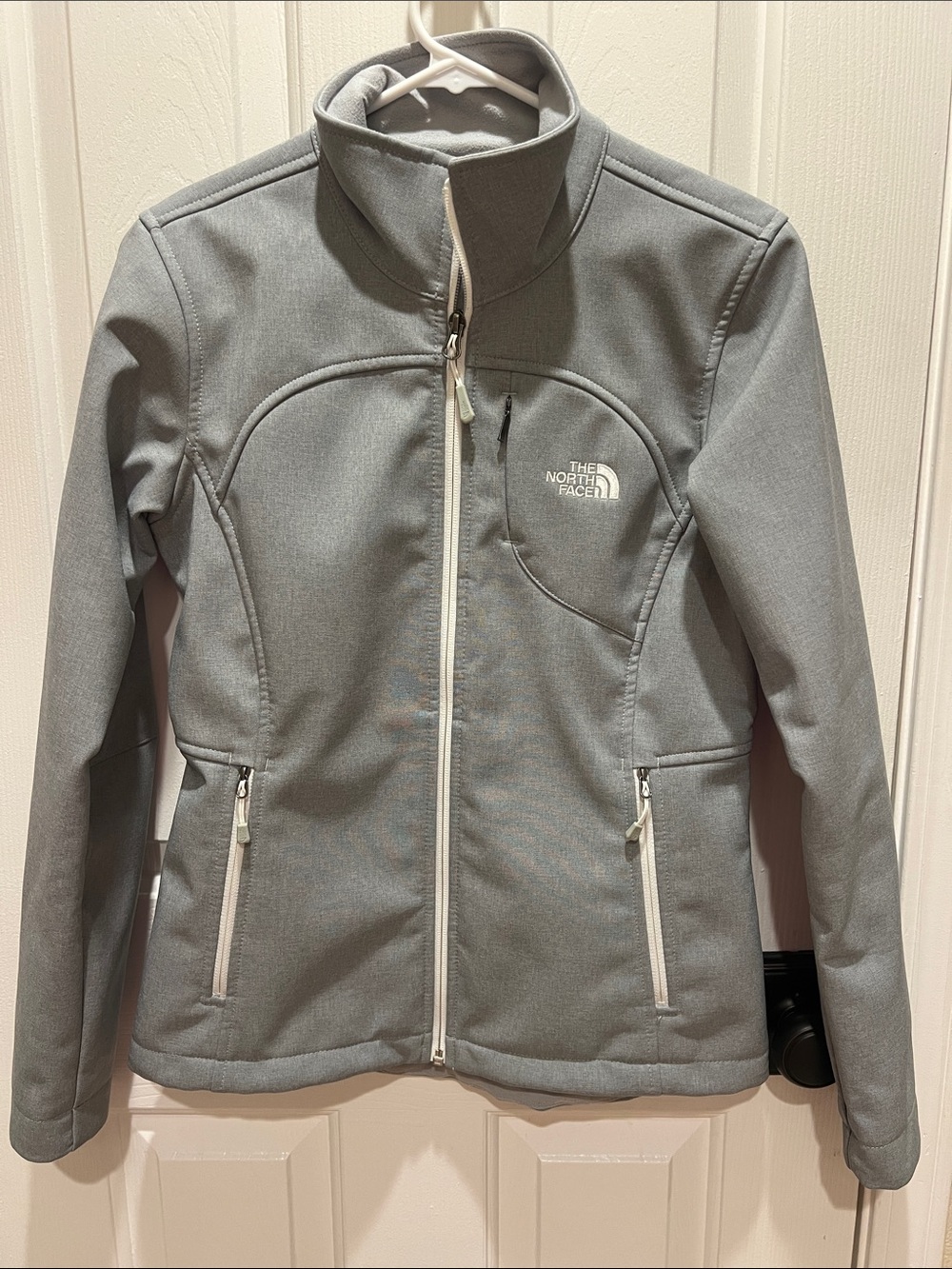 Womens The North Face TNF Apex Bionic Softshell Windwall Jacket Heather Grey S